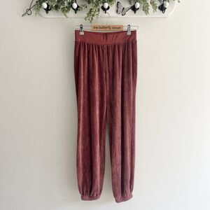 Summer salt Red Velvet Joggers Small W 2820
